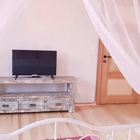 Chakra Aparthotel 3*