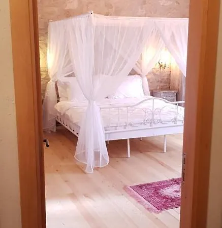 Chakra Apartmanhotel